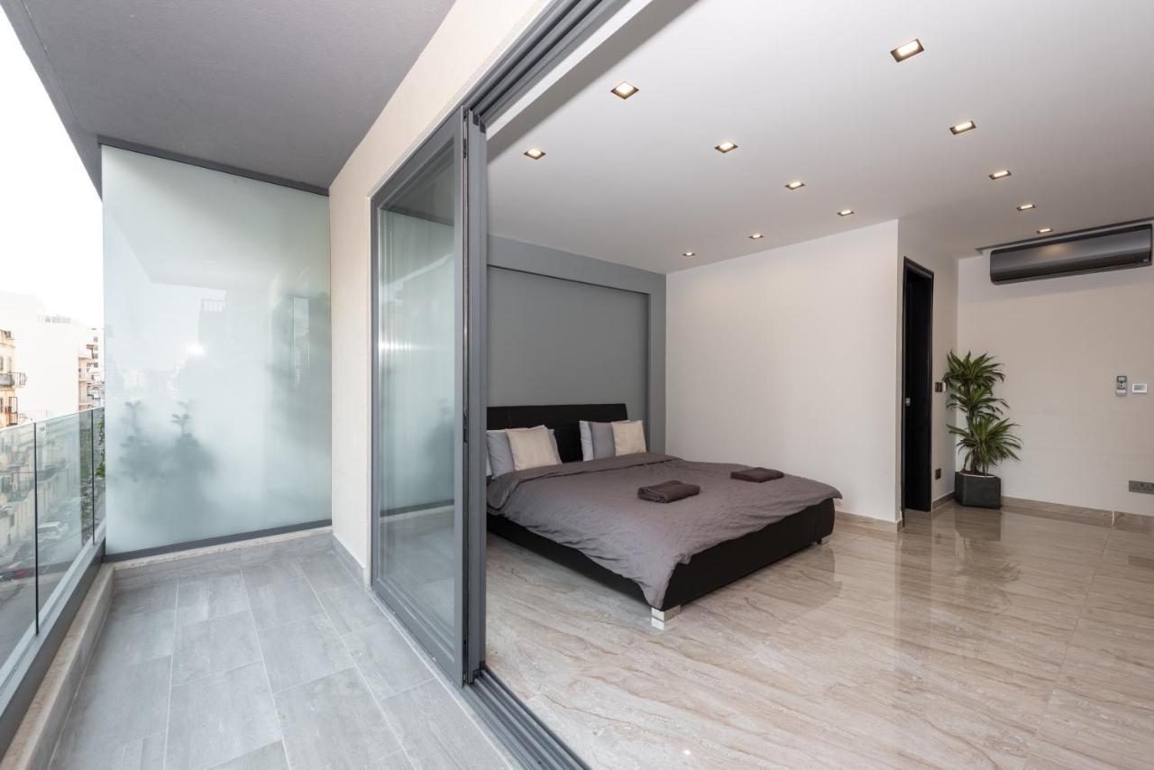 Luxury 2 Bed Apartment In The Heart Of St Julians Saint Julian's Ngoại thất bức ảnh